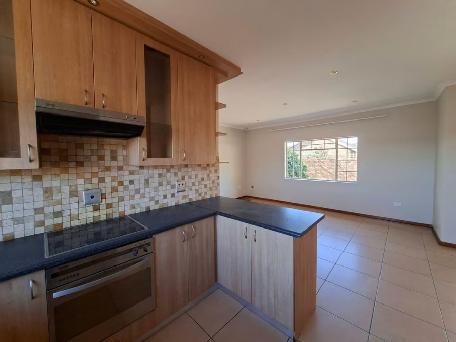 2 Bedroom Property for Sale in Rhodesdene Northern Cape